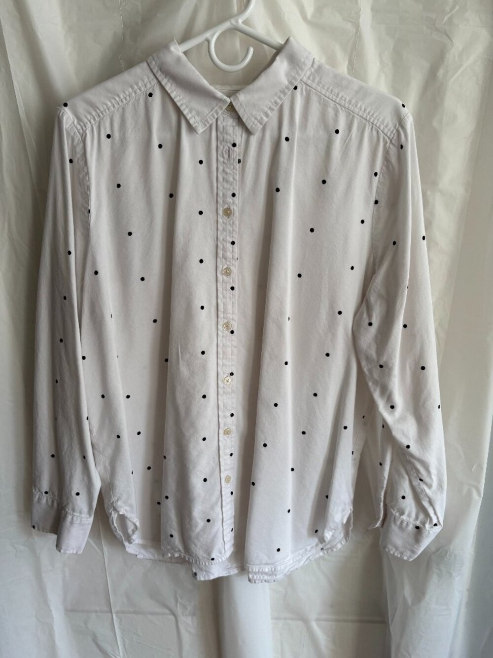 LOFT Casual White Shirt with Black Polka Dots Sz XL